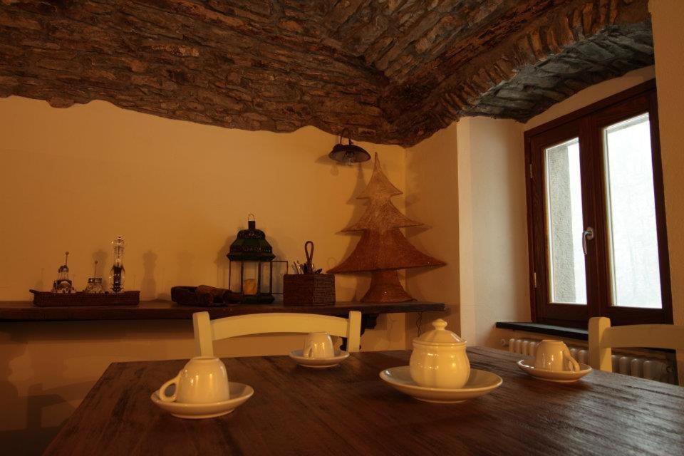 Zeri Mulino Marghen - Restored Watermill - Accomodation And Retreat Center المظهر الخارجي الصورة